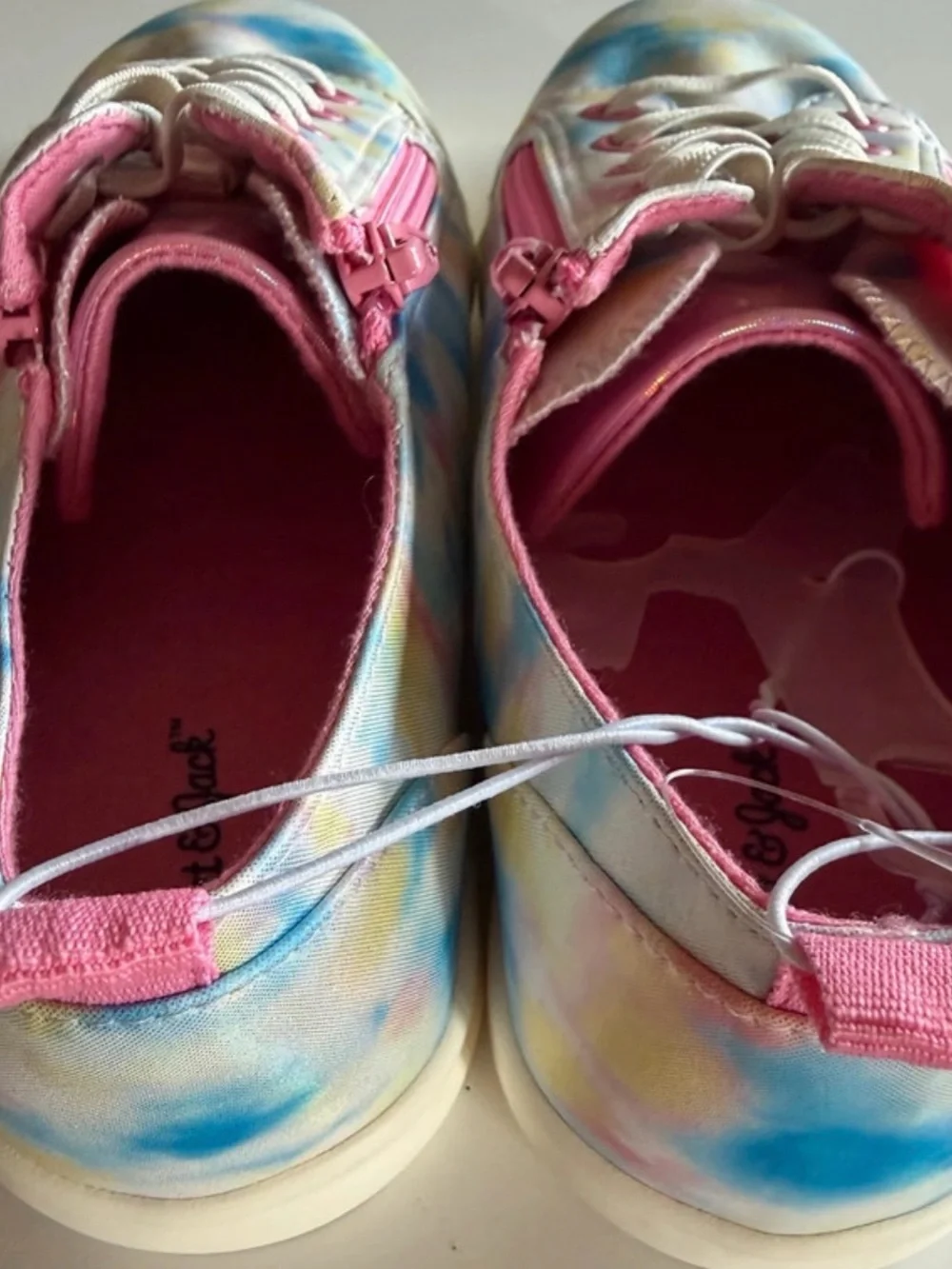 Girl’s Cat & Jack Lucian Pink Tie Dye Dbl Zipper Sneaker Shoes Size 4
